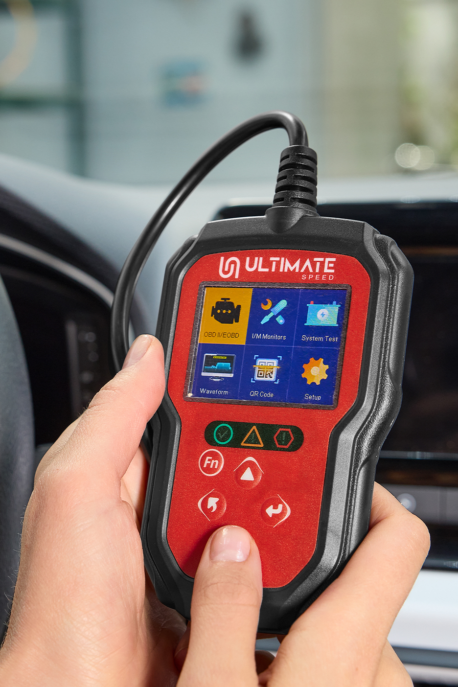Kézi autódiagnosztikai eszköz, amely a motor, az I/M monitorok és a rendszer tesztelésére szolgál.