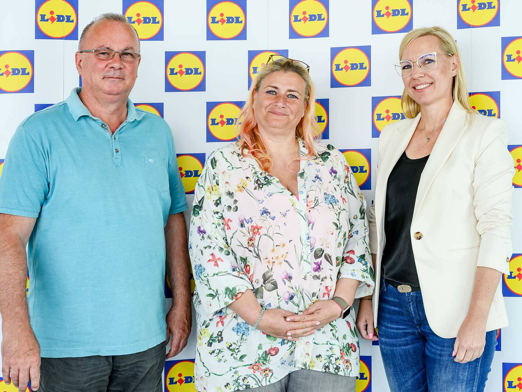 Ismét menhelyi állatoknak segített a Lidl