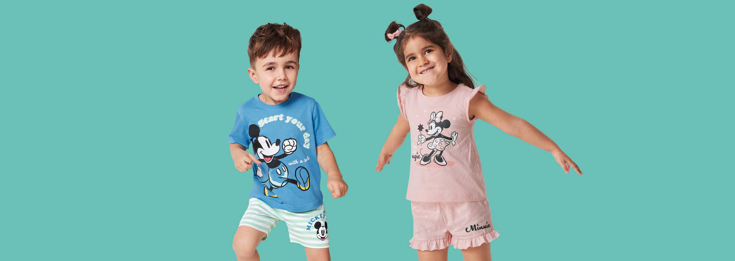 Mickey és Minnie egér mintás gyerek pizsama